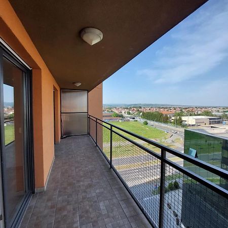 Med Man Apartmani Slavonski Brod Extérieur photo